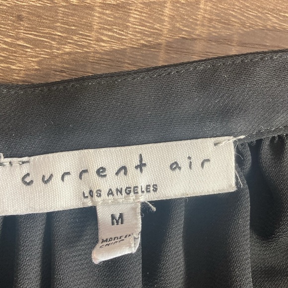 Women’s Pre Owned Medium Current Air Black CLASSIC V NECK BLOUSE - Picture 3 of 8